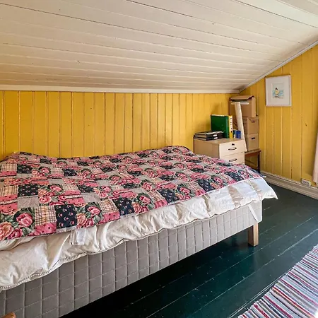 Feriehus 4 Værelses Hyggeligt Hjem I Flekkerøy *